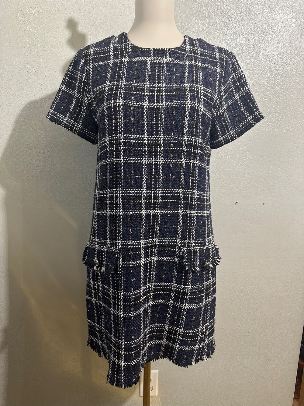 Plaid Tweed Navy Shift Dress Fringe Pocket Short Sleeve Size 9 City Studio